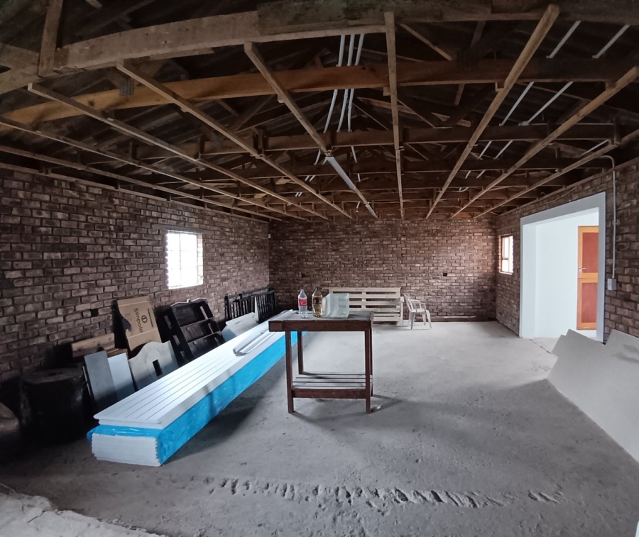 5 Bedroom Property for Sale in Fraaiuitsig Western Cape